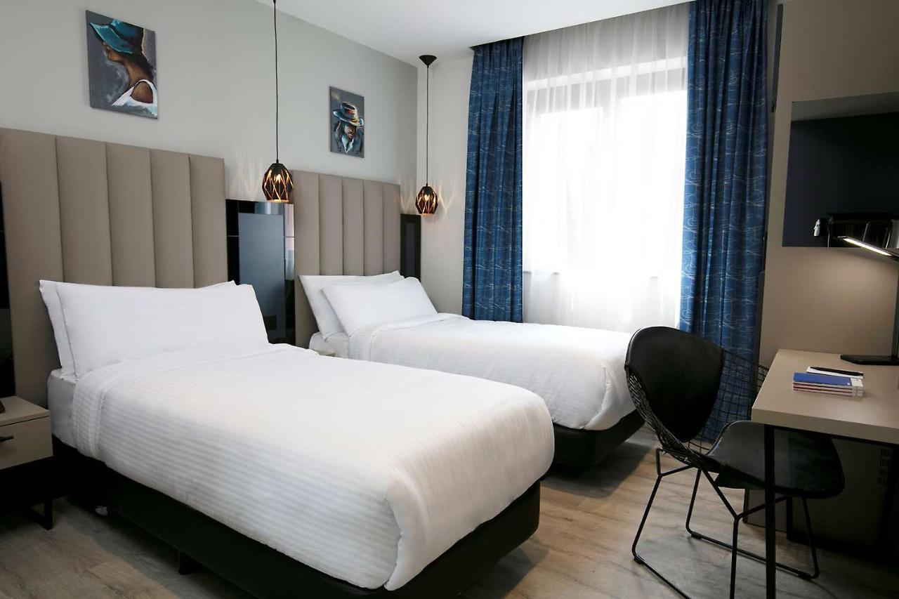 Spark By Hilton Luton Luton  Dış mekan fotoğraf